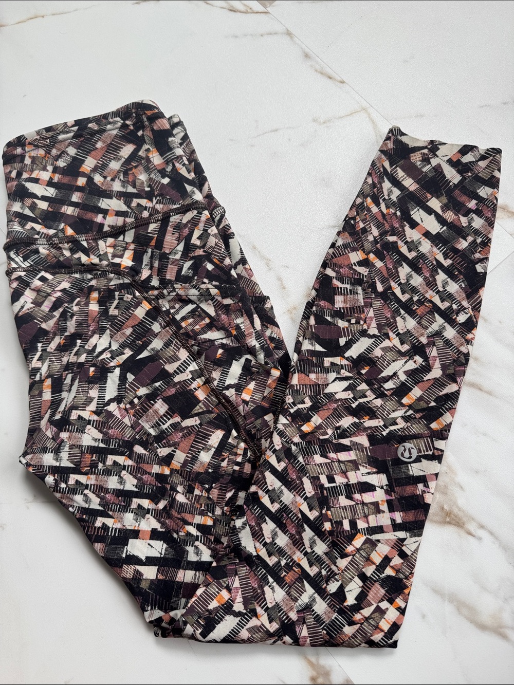 Lululemon Legging Womens sz 4 Kaleidoscopic Pink Fast Free High Rise Stretch